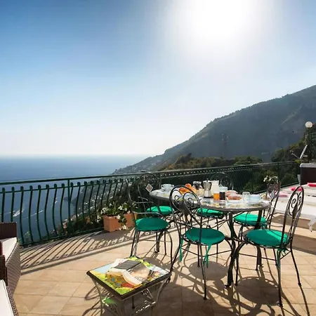 Amazing Family * Positano